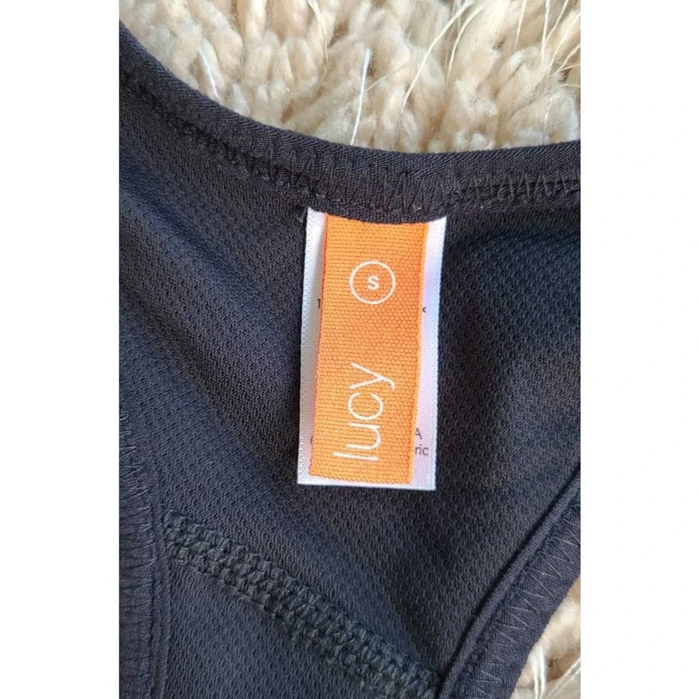 Lucy sports bra